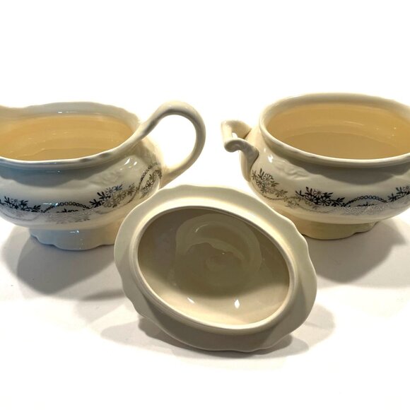 Homer Laughlin Virginia Rose Design Set of Creamer and Sugar Bowls Made In USA - Picture 3 of 10